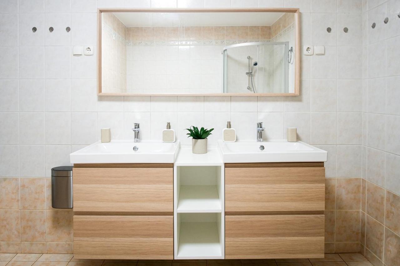 M16 Spacious And Bright Apartment Ljubljana Exterior photo